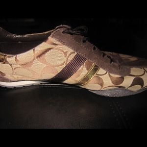 Coach sneakers size 9