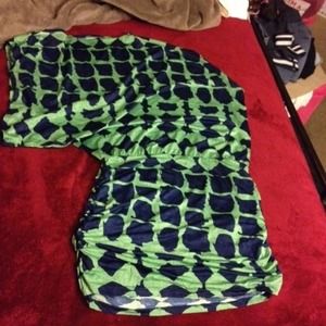 💰🔴🔴SOLD🔴💰Green and blue one shoulder dress.