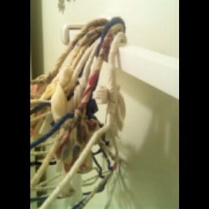14 brandy Melville hangers