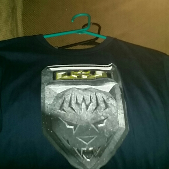 Nike Tees.  (SOLD) - Picture 2 of 2