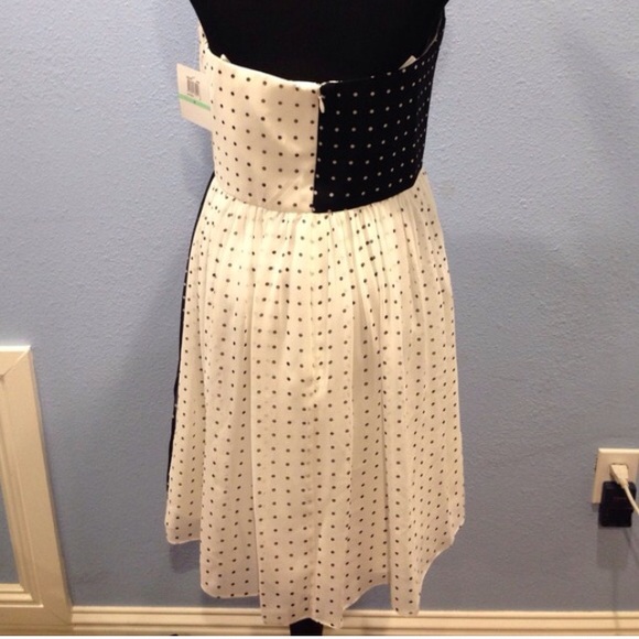 NWT DONNA MORGAN b&w polka dotted strapless dress - Picture 4 of 4