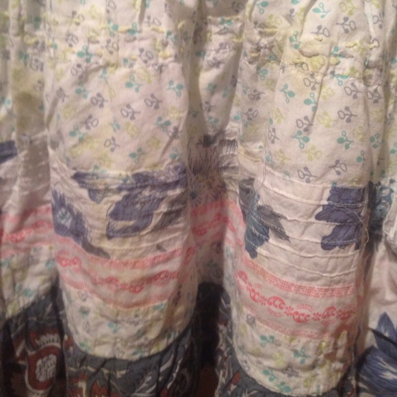 Beach skirt - Picture 2 of 2