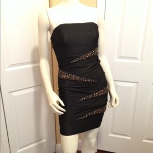 👗 Black/Dark Grey Tube Dress👗