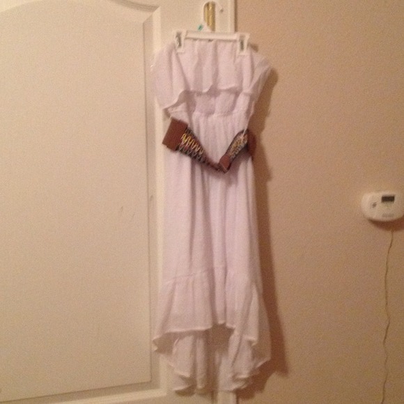 Dress - Picture 3 of 3