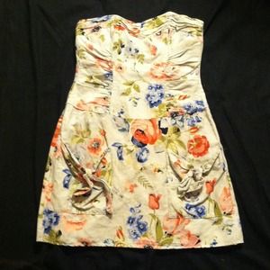 Gorgeous strapless Nanette Lepore dress size 6