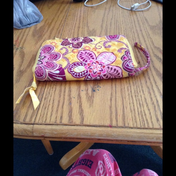Bundle hollister sweatshirt & Vera Bradley wallet