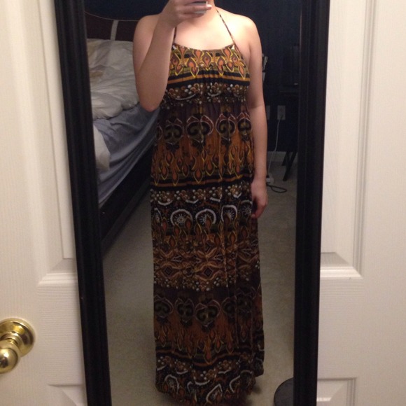 DONATED Tribal maxi - cute for the spring!
