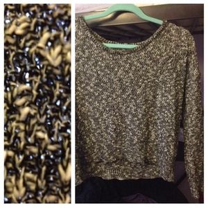 Brandy Melville Black&White Sweater!