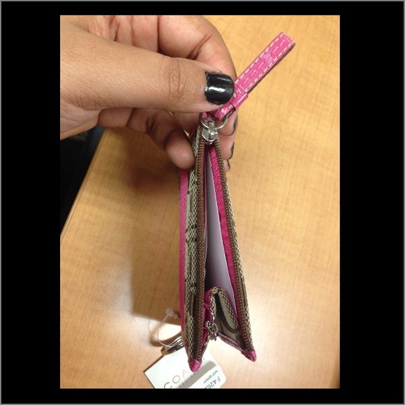 Authentic Coach Coin Pouch - Picture 2 of 2