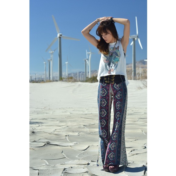 x sold x - Picture 3 of 3