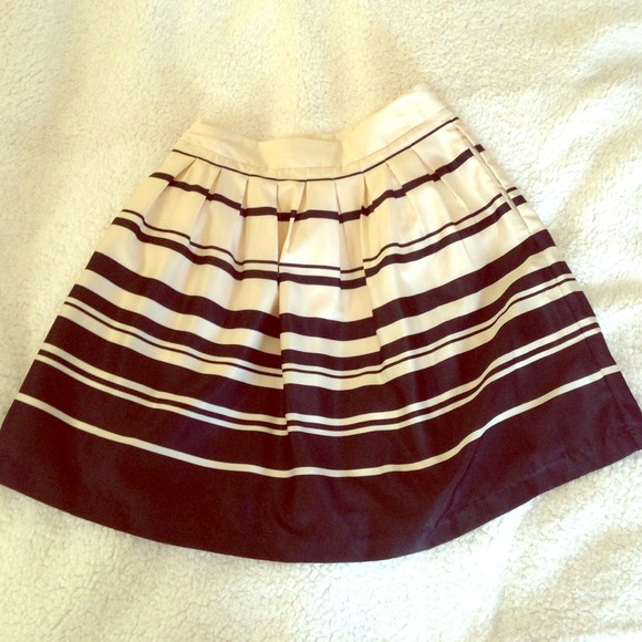 Francesca's Collections Dresses & Skirts - 🔴Annabella striped skirt