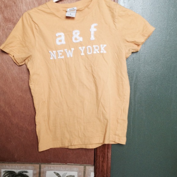 Boys Youth large Abercrombie shirt