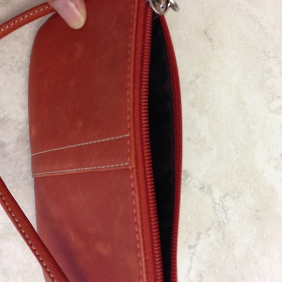 Fun orange summer wristlet - Picture 2 of 2