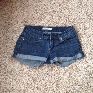 Pacsun (bullhead) shorts!