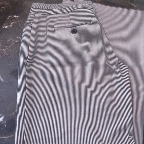 Express Editor Pants..great for the office!!