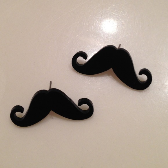 Mustache Earrings - Picture 2 of 4