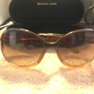 Authentic Michael Kors sunglasses. Light brown.