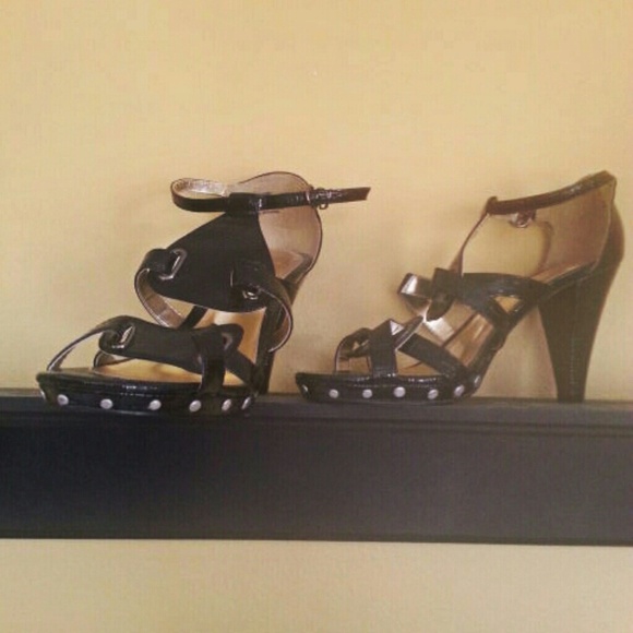 Sexy gladiator NWOT heels! Reduced