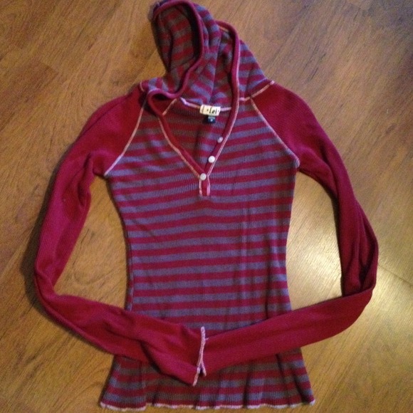 Grey and Red Hooded Thermal Top
