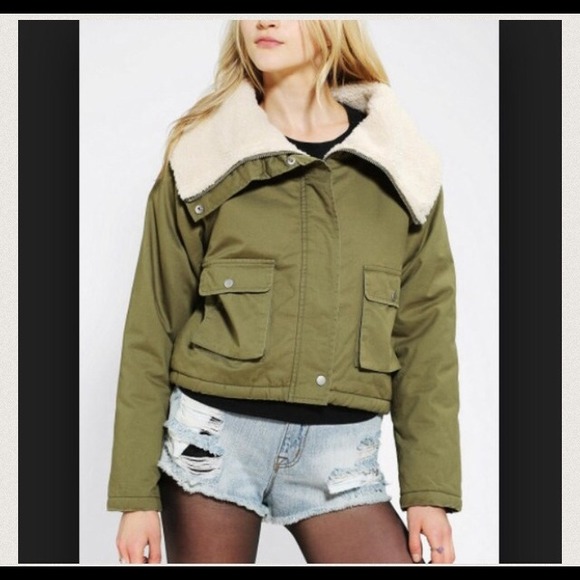 Sold - Picture 3 of 4