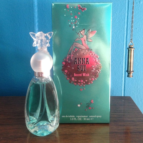 Anna Sui Secret Wish Perfume