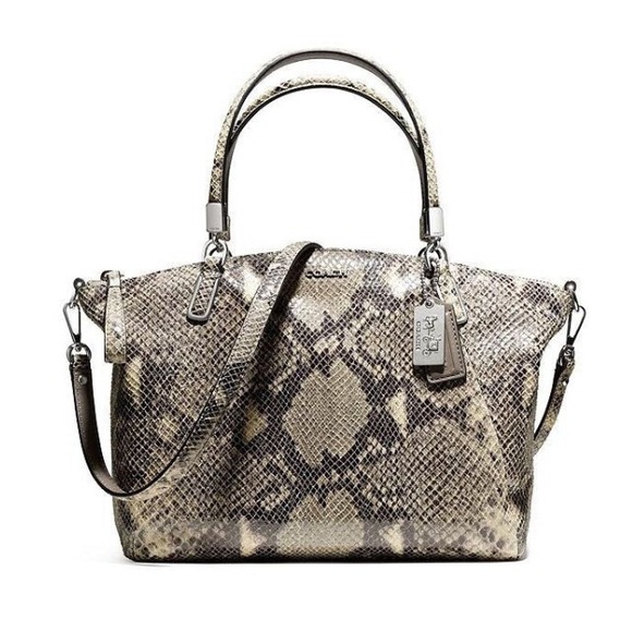 ✴️Coach Madison Small Kelsey Satchel ✴️