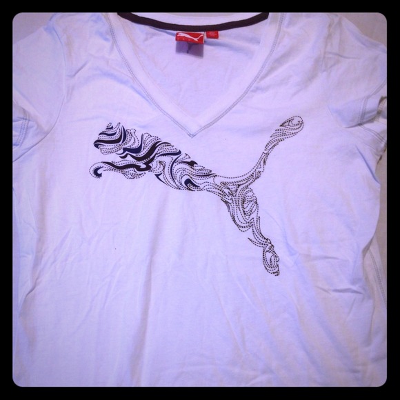 Puma v neck shirt white with purple