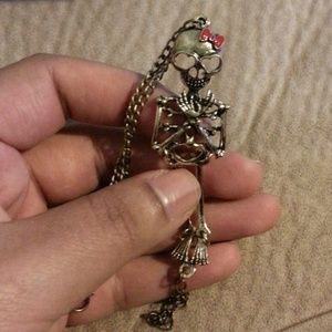 Skull bracelet