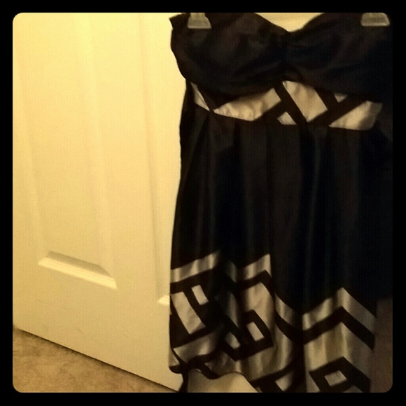 Cocktail dress - Picture 1 of 1