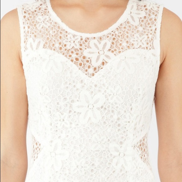 Sleeveless Cream Floral Lace Mini Dress - Picture 8 of 8