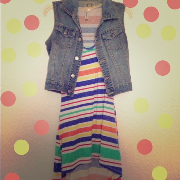🎀Multi-colored sleeveless hi low dress NWOT🎀 - Picture 1 of 3