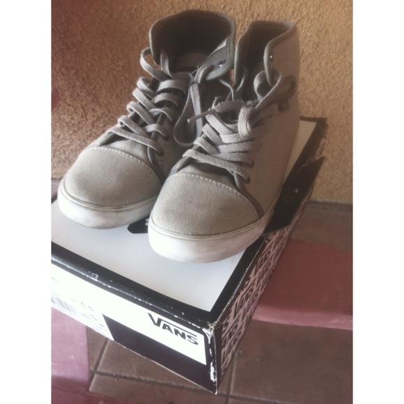 Vans Womens Hadley Canvas Hi Top Skate Shoes