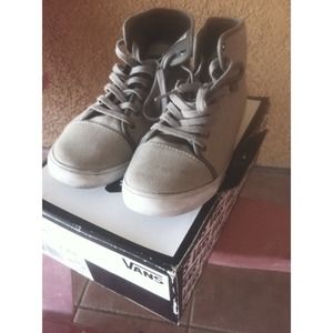 Vans Womens Hadley Canvas Hi Top Skate Shoes