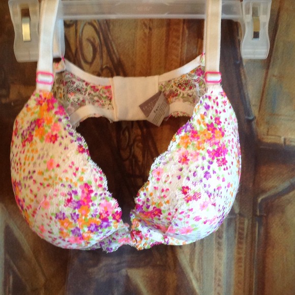 VS bra n matching panties