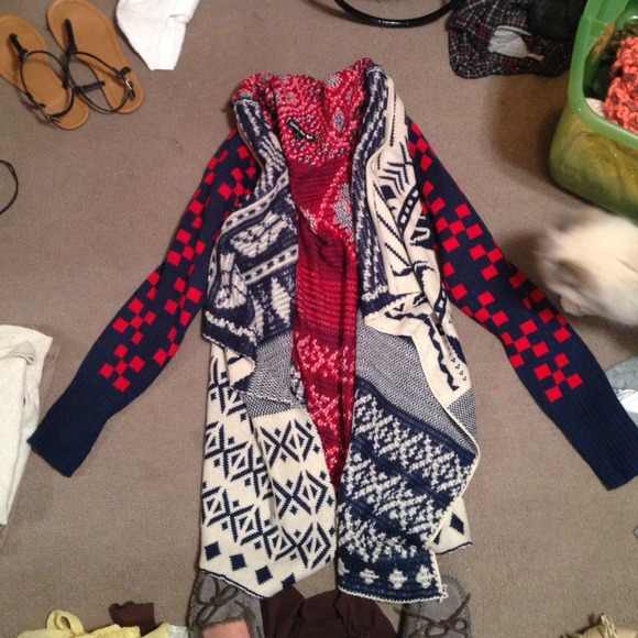 Brand new Aztec sweater/cardigan