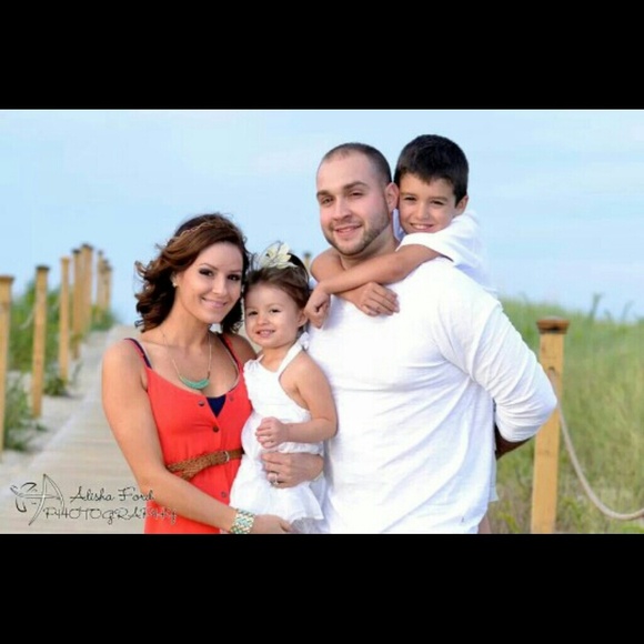 Just a pic of my family - Picture 1 of 1