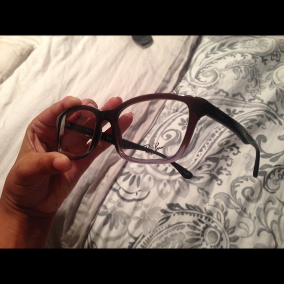 My fav Raybans 😔 PRICE FIRM - Picture 3 of 4