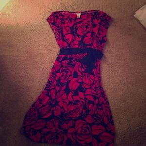 Maternity dress- worn once!