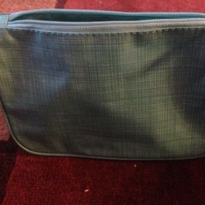 Thirty one cosmetic bag