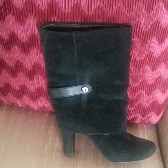 Tahari suede cuffed boots