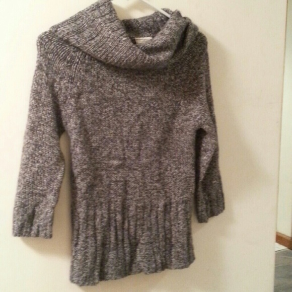 SWEATER NWOT