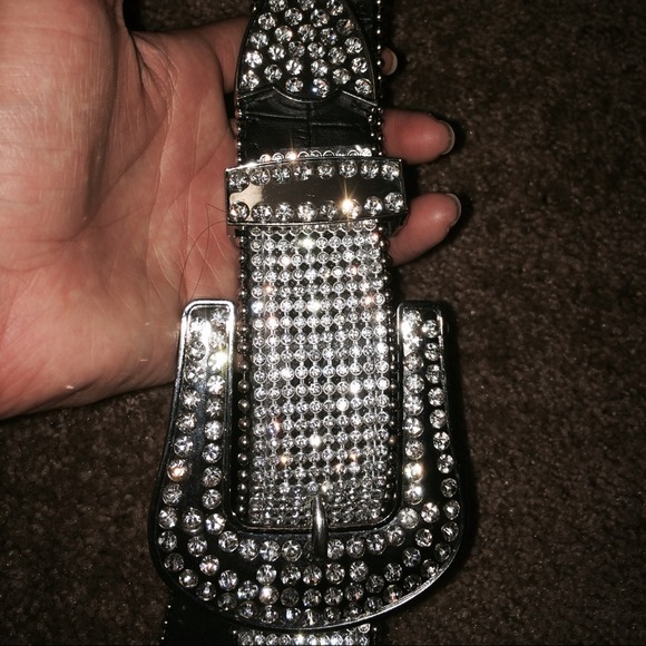 Belt - Picture 3 of 4