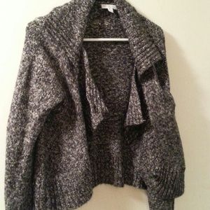 Short sweater