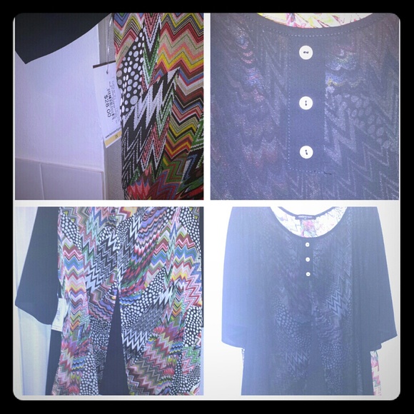 Short sleeve, lightweight, open back top PLUS