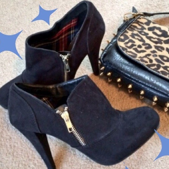 💔BUNDLED - Picture 3 of 4