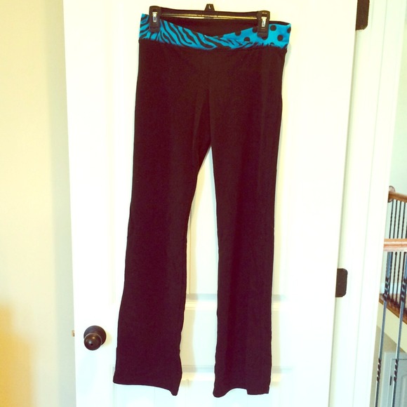 Vs yoga pants