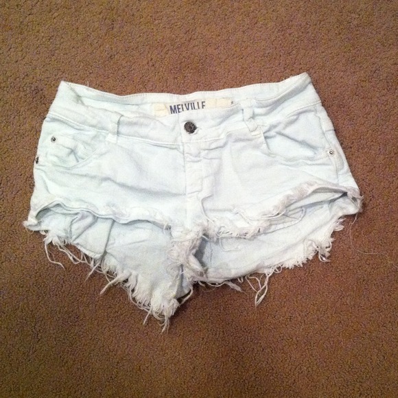 Brandy Melville light wash shorts