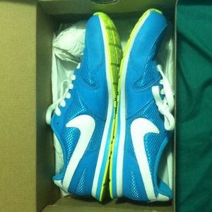 Nike Women's Eclipse II Shoes