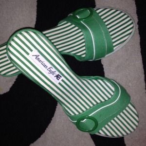 BUNDLE✨Dress & slip on wedge.PRICE REDUCED✨