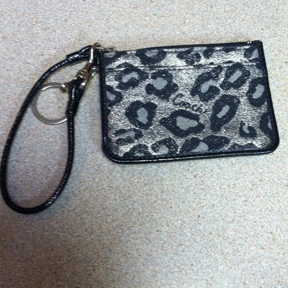Authentic coach wristlet!!